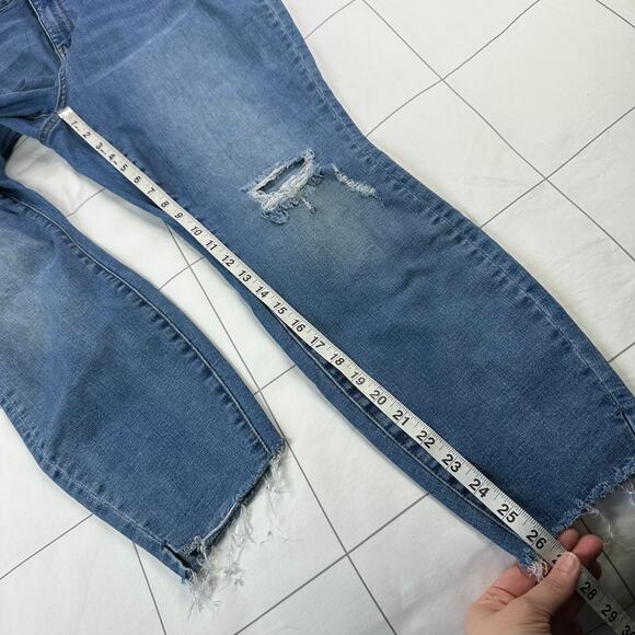 Judy Blue Jeans Womens 18W Skinny Fit Embroidered Flower Distressed Whiskering - Picture 10 of 13